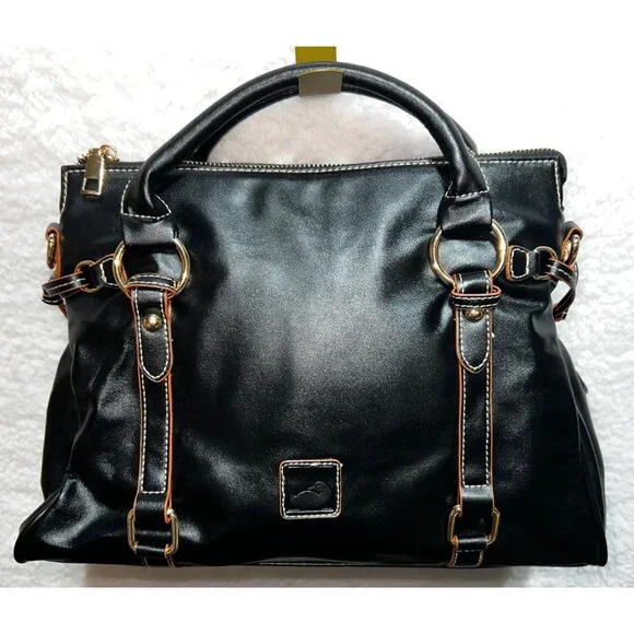 Black Leather Handbag w Gold Hardware & Tassel Accents Red Interior Pockets - Picture 2 of 9